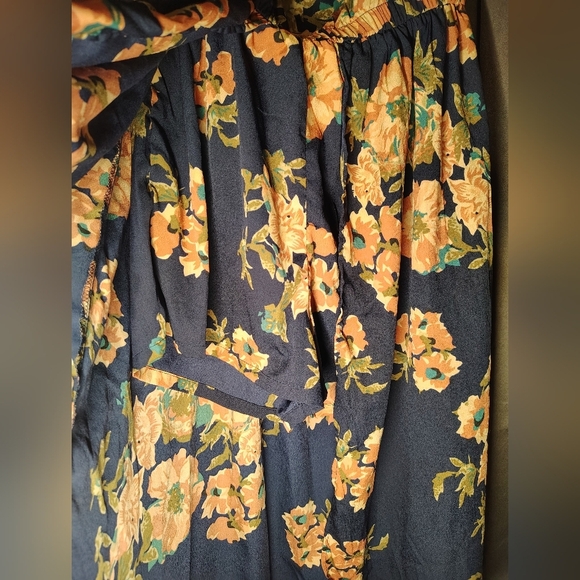 Orange and Blue Ruffled Sundress with Flutter Sleeves - Picture 7 of 8